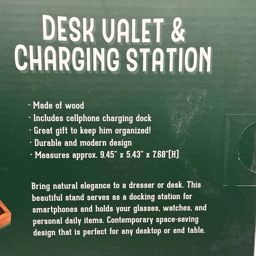 Woodbury Desk Valet Charging Station and‎ Organizer in 1 NEW in box
